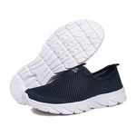 MEN’S MESH SLIP-ON CASUAL WALKING SHOES 53379053S