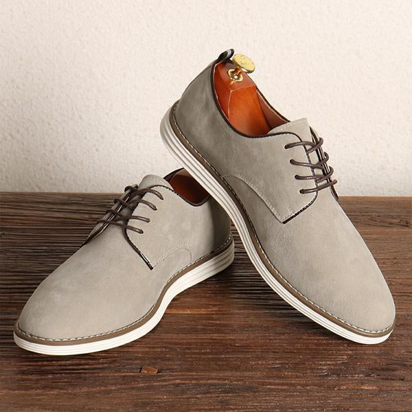 MEN'S RETRO SUEDE LACE-UP LOW-TOP SNEAKERS 54144574S