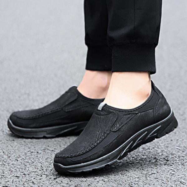 MEN'S RETRO BREATHABLE SLIP-ON CASUAL SHOES 16533125S